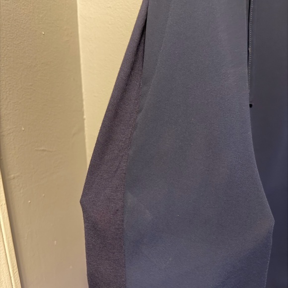 LOFT Deep Navy Sleeveless Blouse - Picture 4 of 5